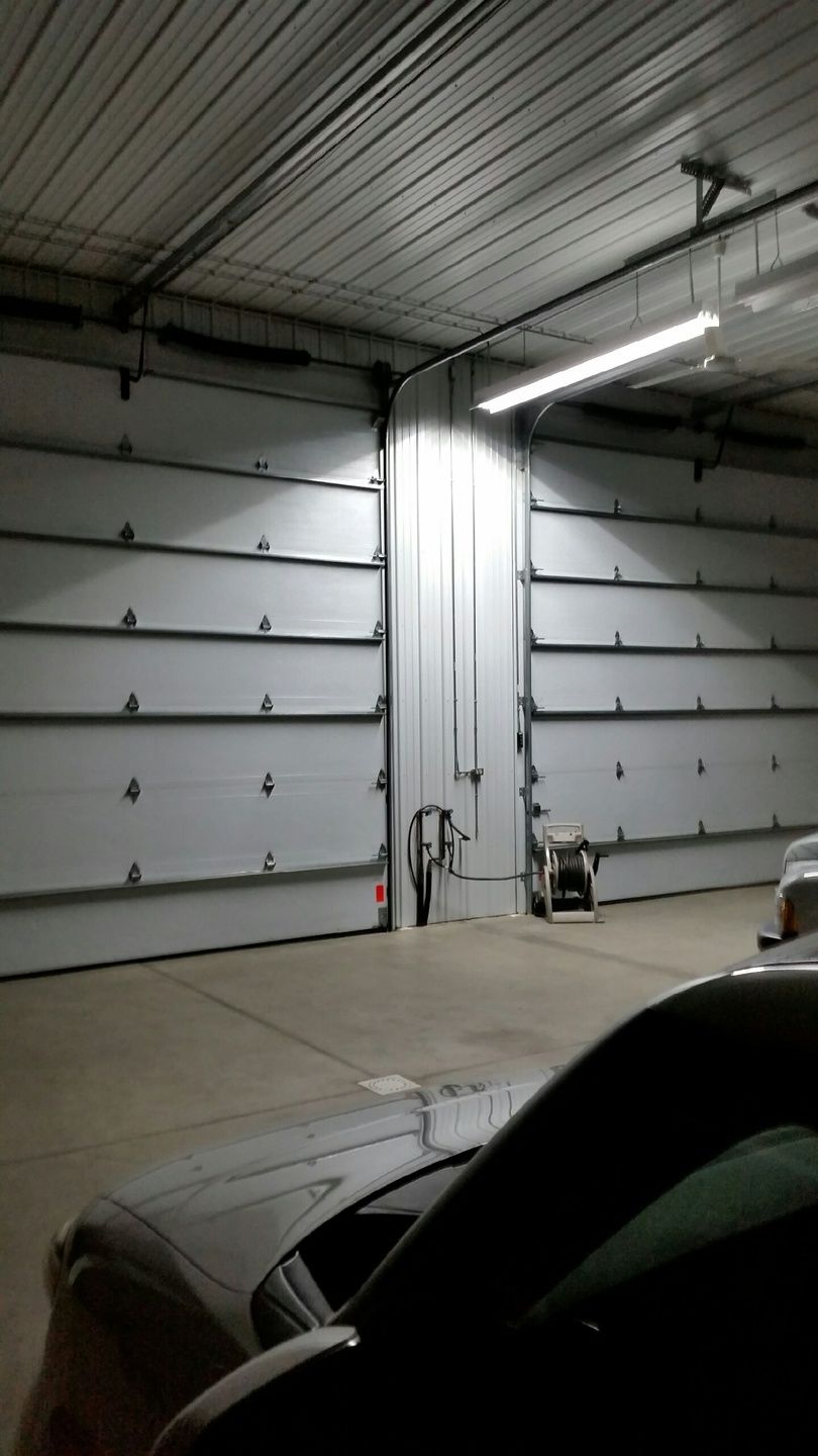 Customer photo review of T8 8ft 48W R17 LED Tube Light 5760 Lumens 6500K Clear