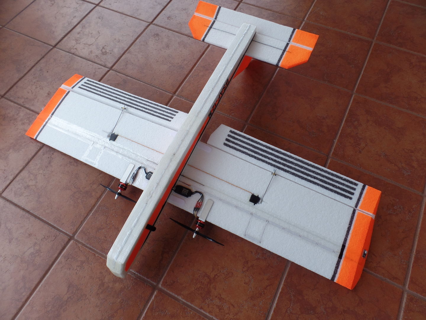 Customer photo review of Electric Only - 7x4 Propeller