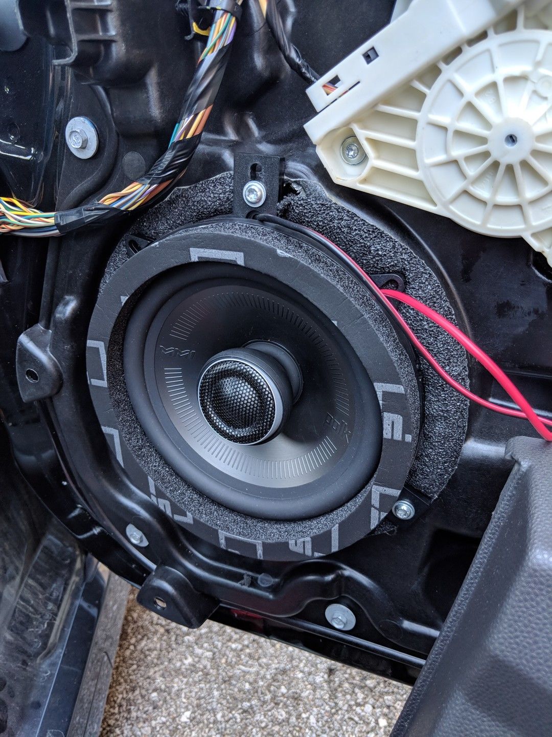 Customer photo review of SoundSkins Rings v3