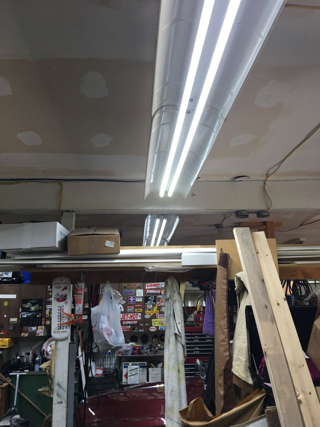 Customer photo review of T8 8ft 40W LED Tube Light 4800 Lumens Single Pin 6500K Clear