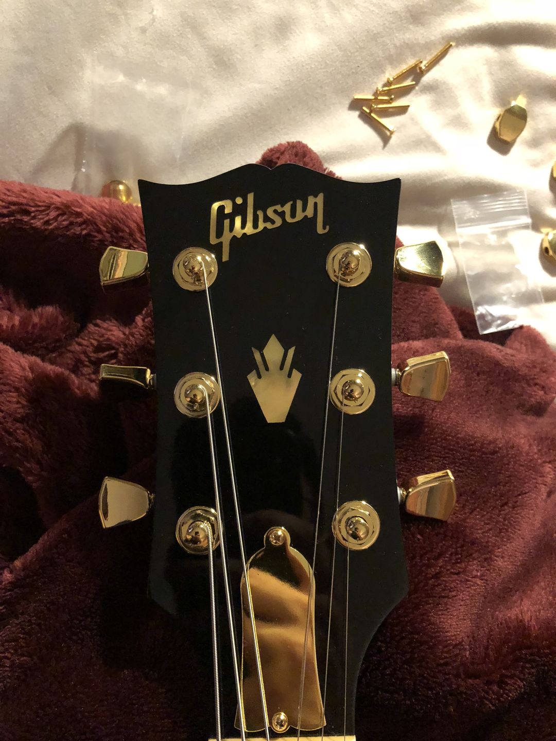 Customer photo review of Guitar Tuner Upgrade Kit for 3+3 Headstocks (10mm Post Holes)