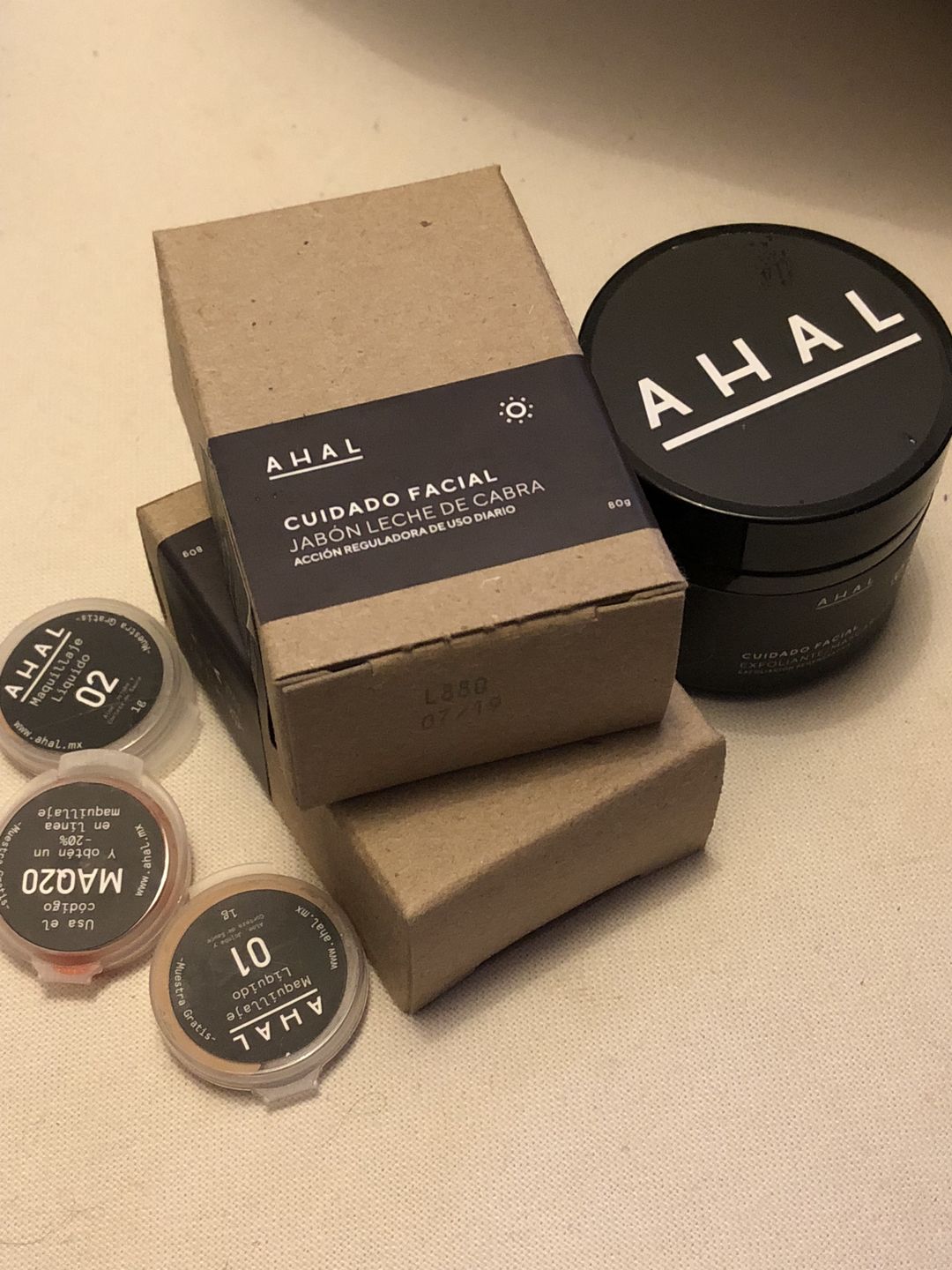 Customer photo review of Jabón Limpieza Facial de Leche de Cabra