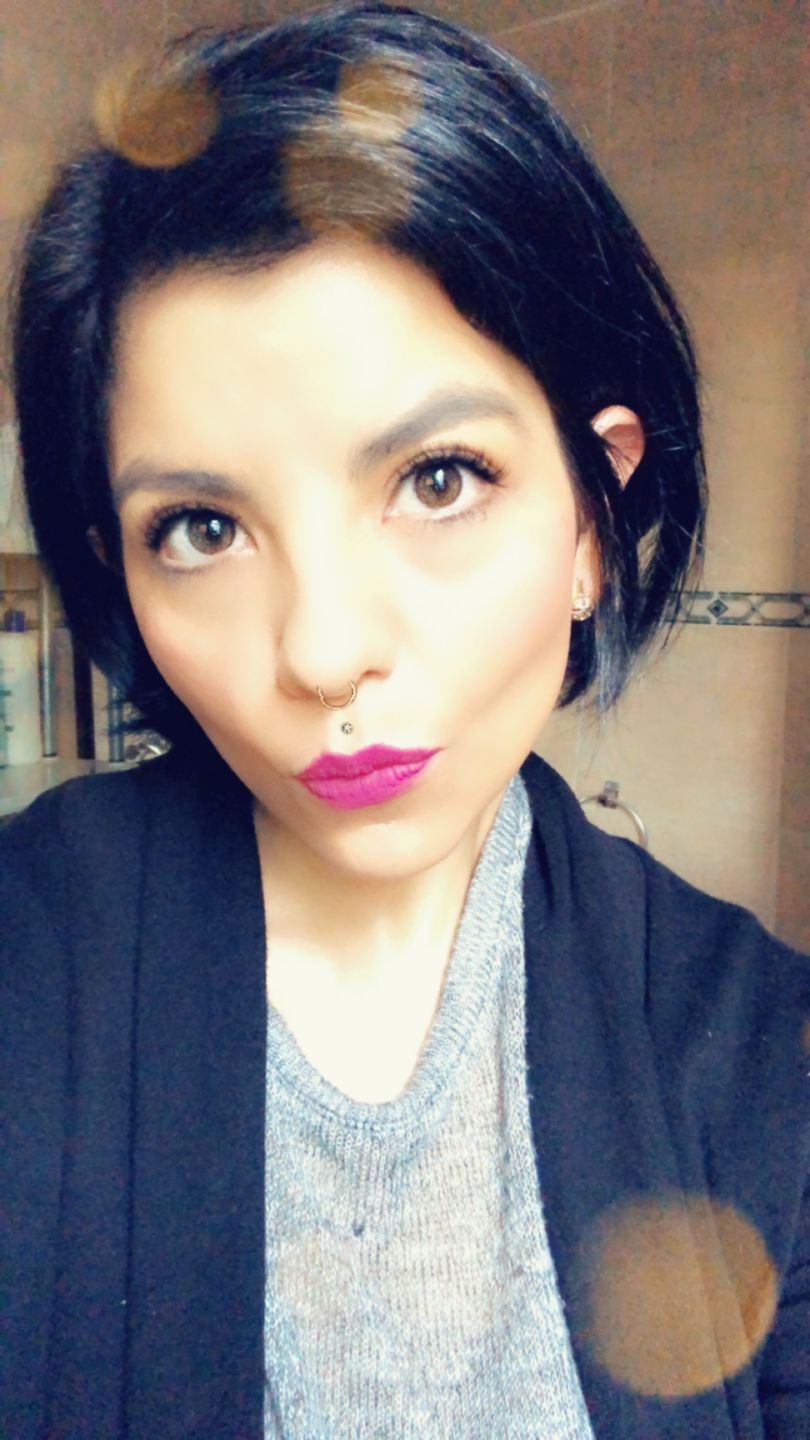 Customer photo review of Maquillaje Líquido 02
