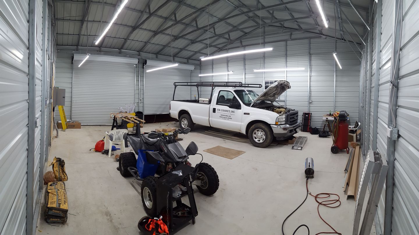 Customer photo review of T8 8ft V shape LED tube 60w Integrated 5000k Clear