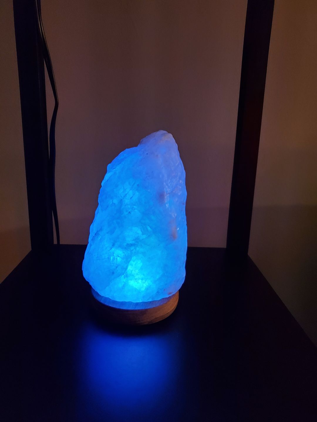 Customer photo review of Replacement LED Base For Color Changing Salt Lamps