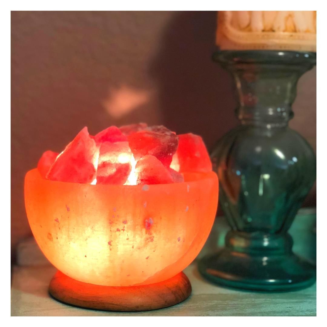 Customer photo review of Fire Bowl Himalayan Salt Lamp
