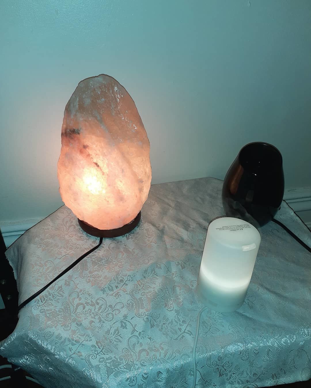 Customer photo review of Rare Gray Himalayan Salt Lamp