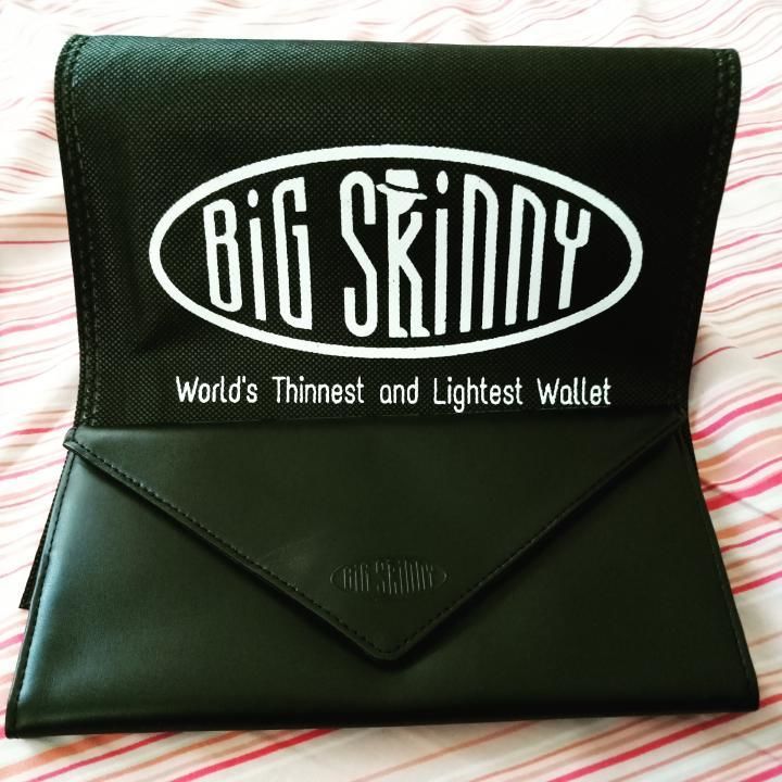 Customer photo review of Leather Slimvelope Black