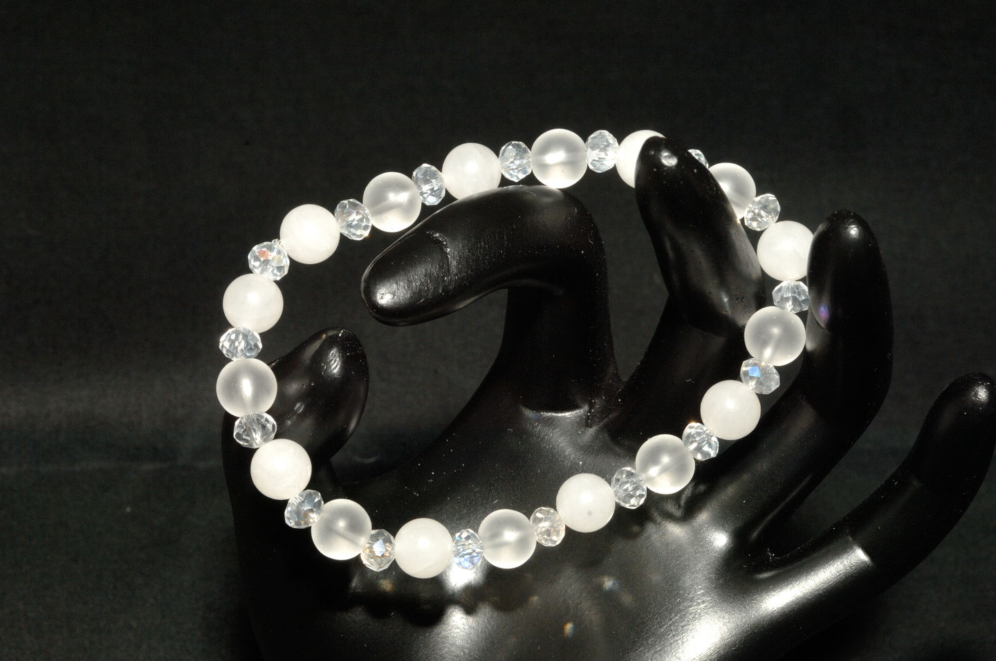 Customer photo review of 15.5" 6mm/8mm/10mm/12mm natural white white jade Round beads gemstone