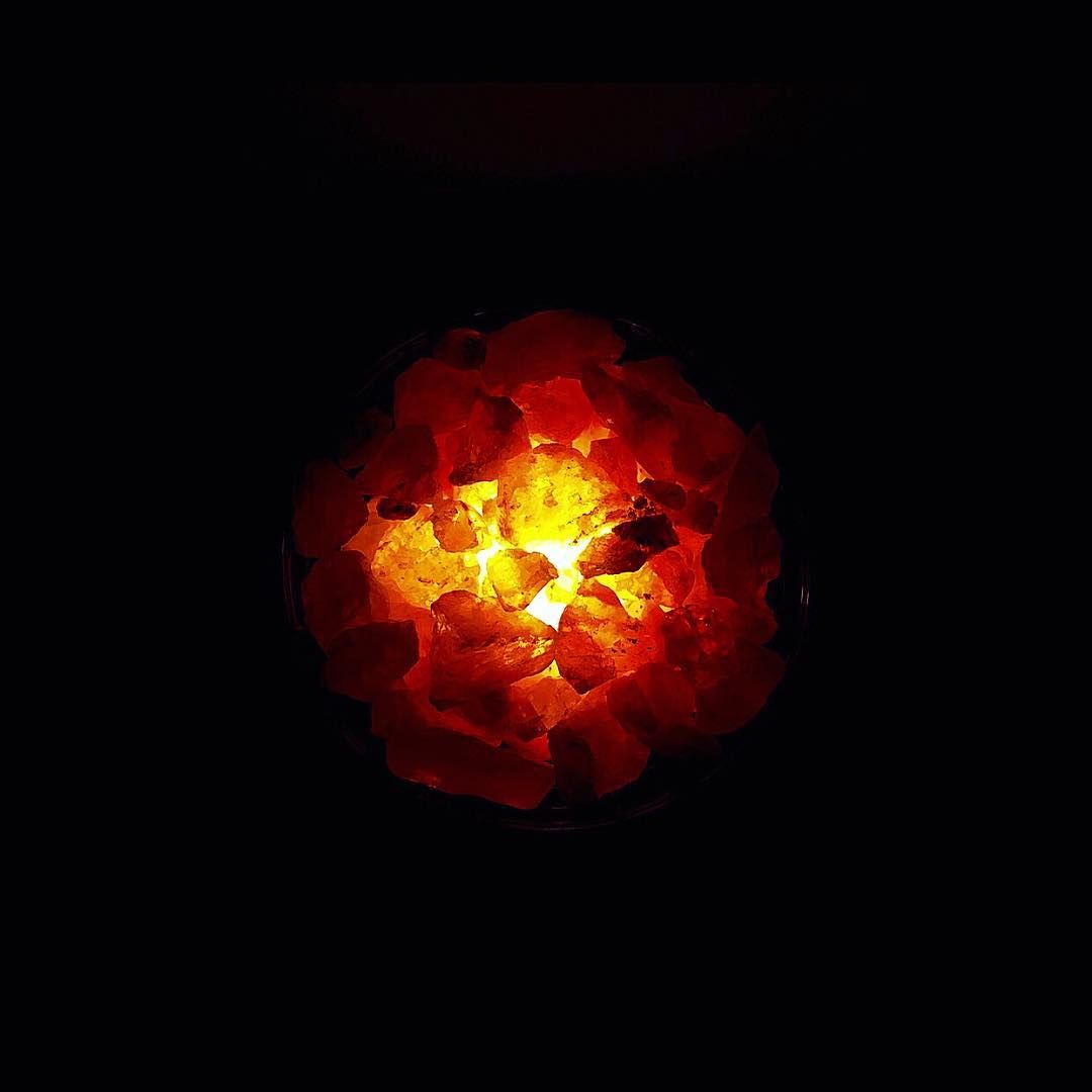 Customer photo review of Basket Salt Lamp With Salt Chunks