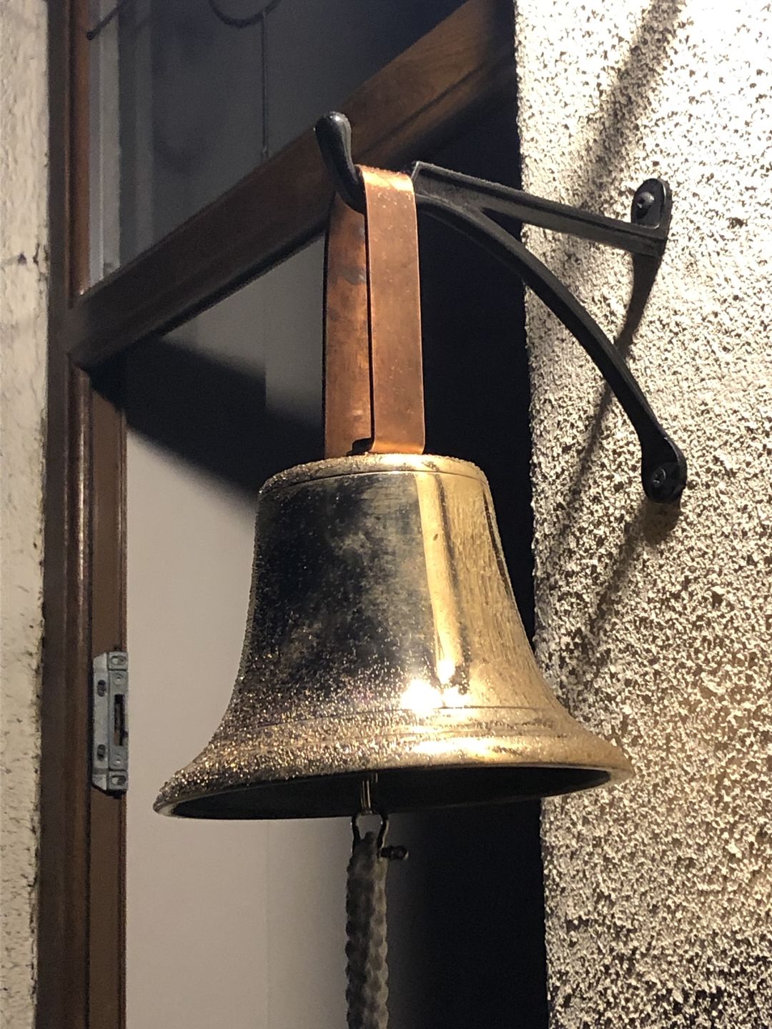Customer photo review of Cast Iron Hanging Hook Bracket · Kirkpatrick 7 & 10 Inch ·