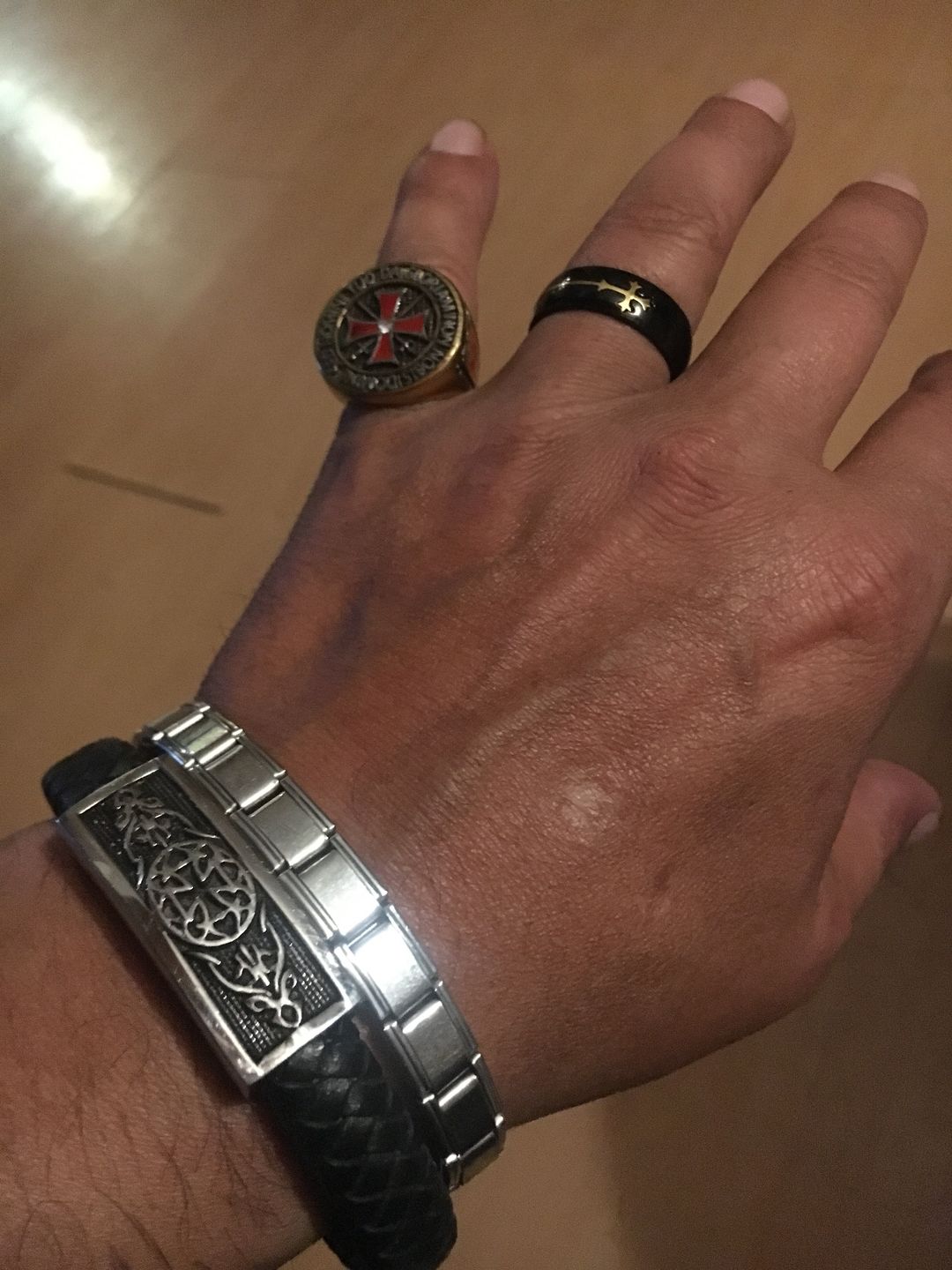 Customer photo review of Bague de la Guerre Sainte