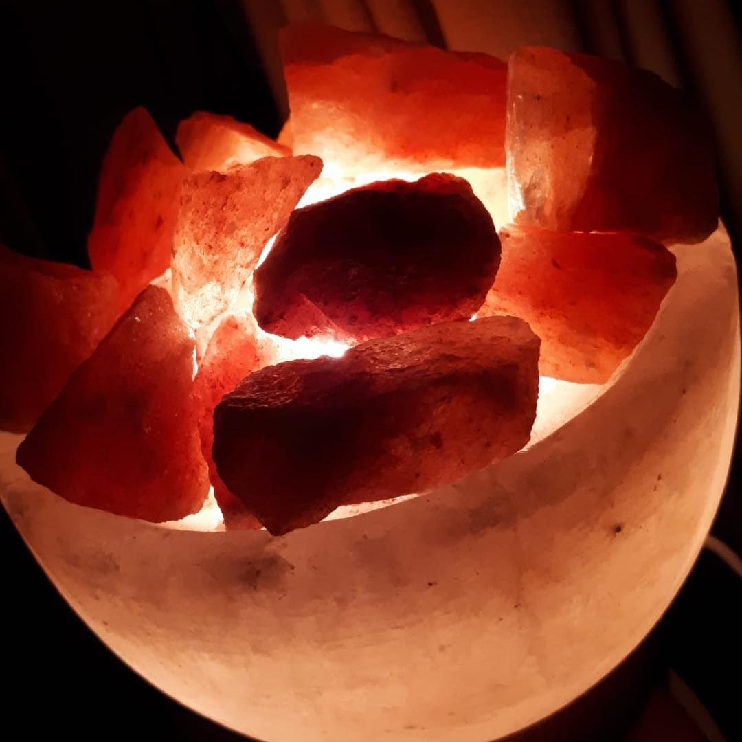Customer photo review of Fire Bowl Himalayan Salt Lamp
