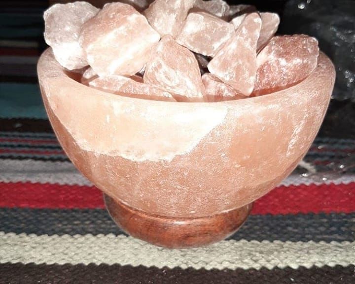 Customer photo review of Fire Bowl Himalayan Salt Lamp