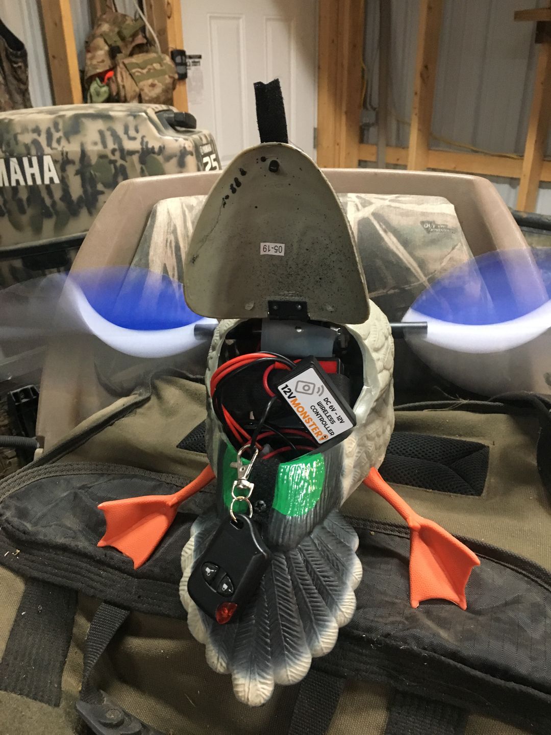 Customer photo review of 1x Remote 2x Receiver DC 6V Dual Receiver Control Wireless Power Switch Set For Duck Decoys 6 Volt