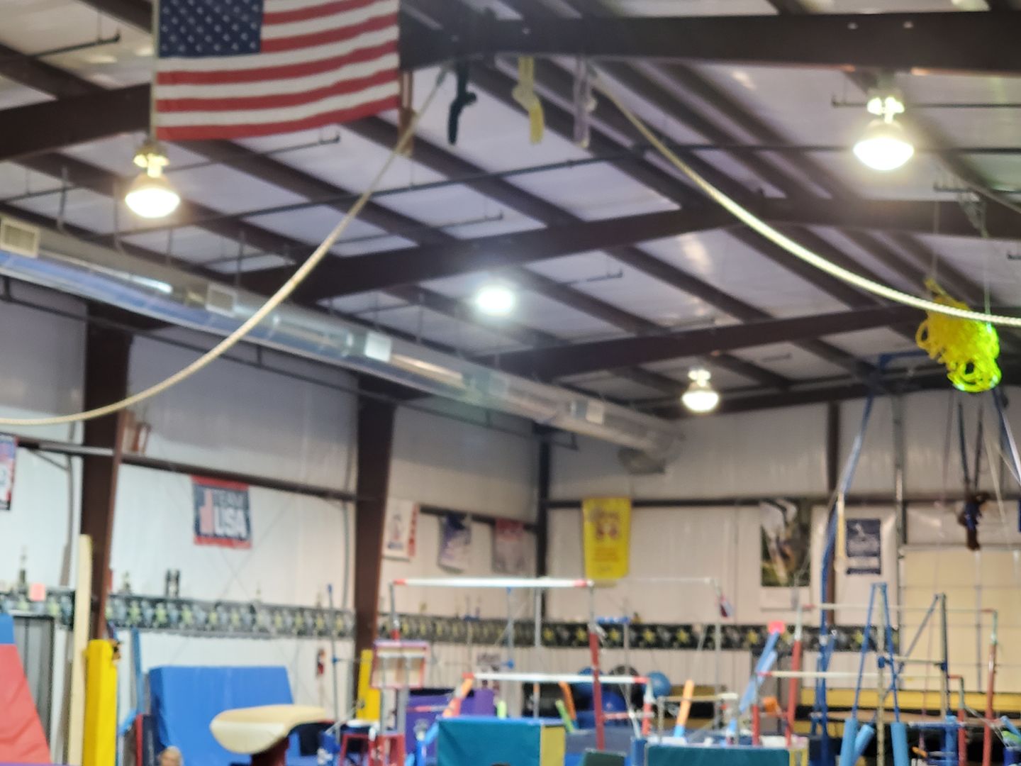 Customer photo review of High Bay LED Light UFO LED 240W 5700K 31000 Lumens - Warehouse Lighting