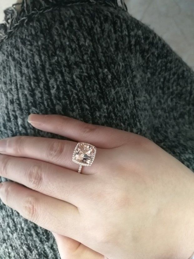 Customer photo review of Louily Rose Gold Cushion Cut Synthetic Morganite Halo Engagement Ring