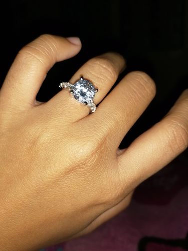 Customer photo review of 3ct Milan Engagement Ring