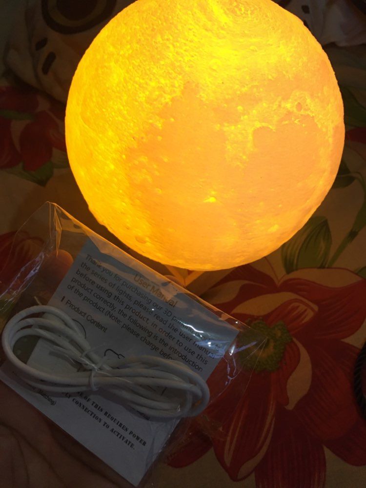 Customer photo review of Mystical Moon Lamp