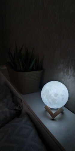 Customer photo review of Mystical Moon Lamp