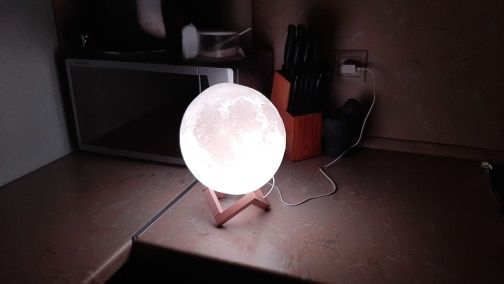 Customer photo review of Mystical Moon Lamp