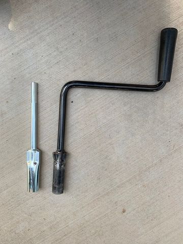 Customer photo review of New Style Cordless Drill Crank Adapter