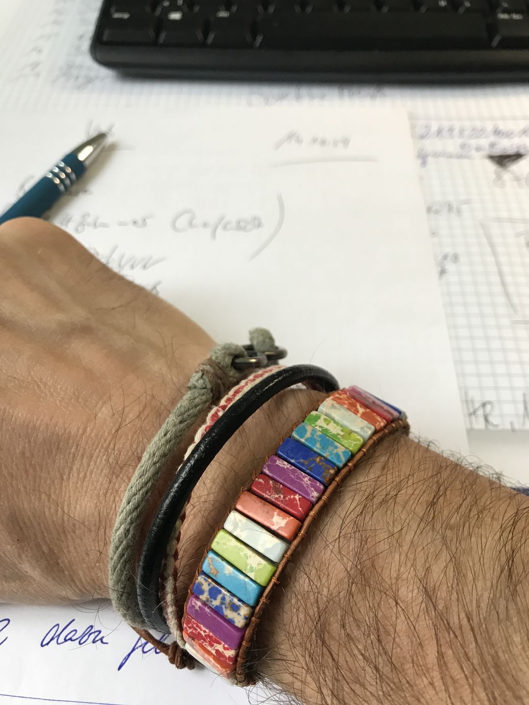 Customer photo review of JASPIS Buntes CHAKRA Armband