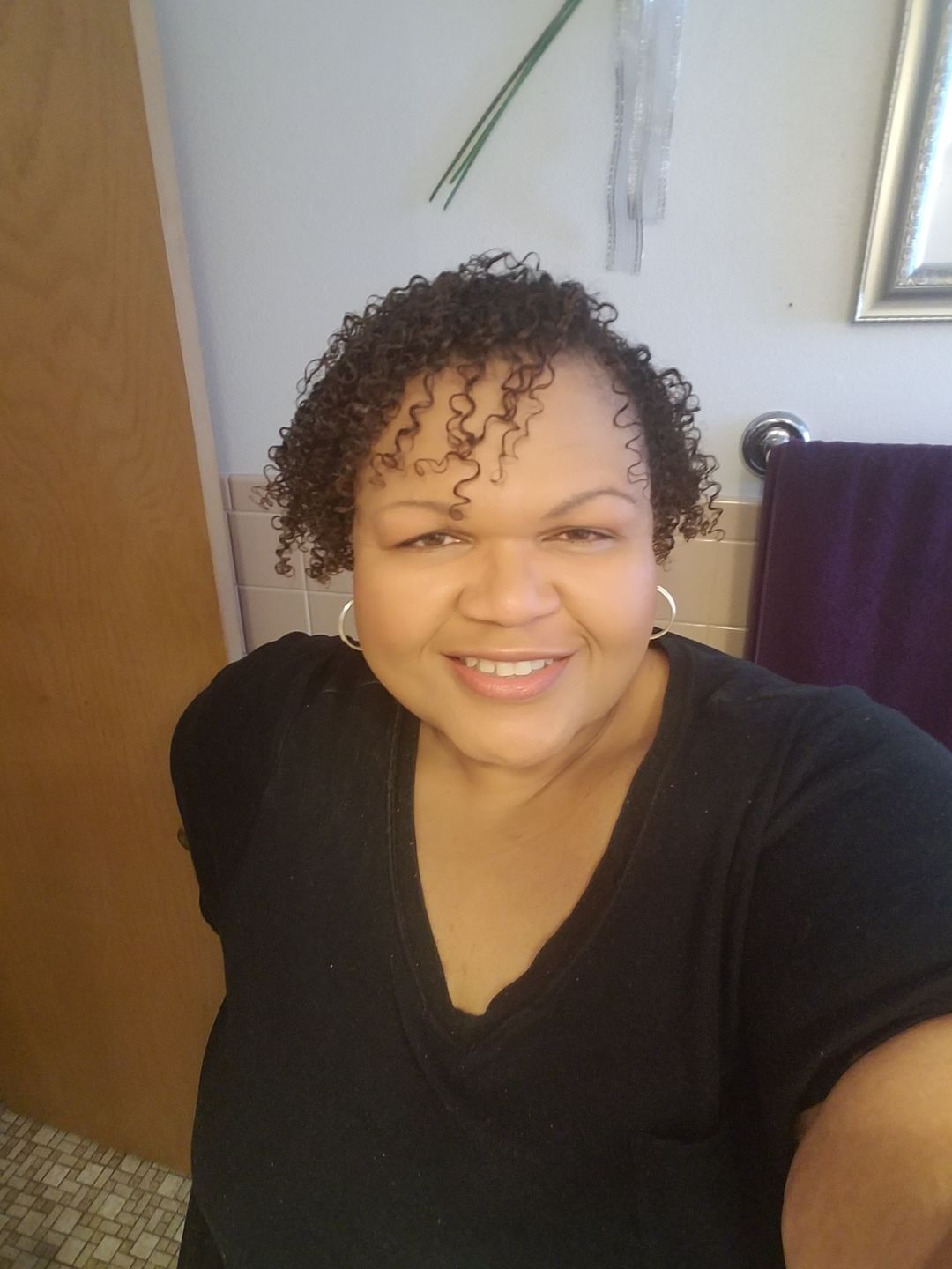 Customer photo review of Curly Hair Moisturizer for Strengthening Hair with Organic Avocado Oil and Organic Castor Oil with Vanilla Berry Fragrance