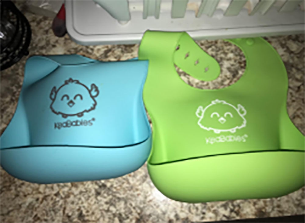 Customer photo review of Silicone Bibs