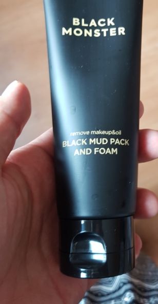 Customer photo review of Black Monster Black Mud Pack and Foam