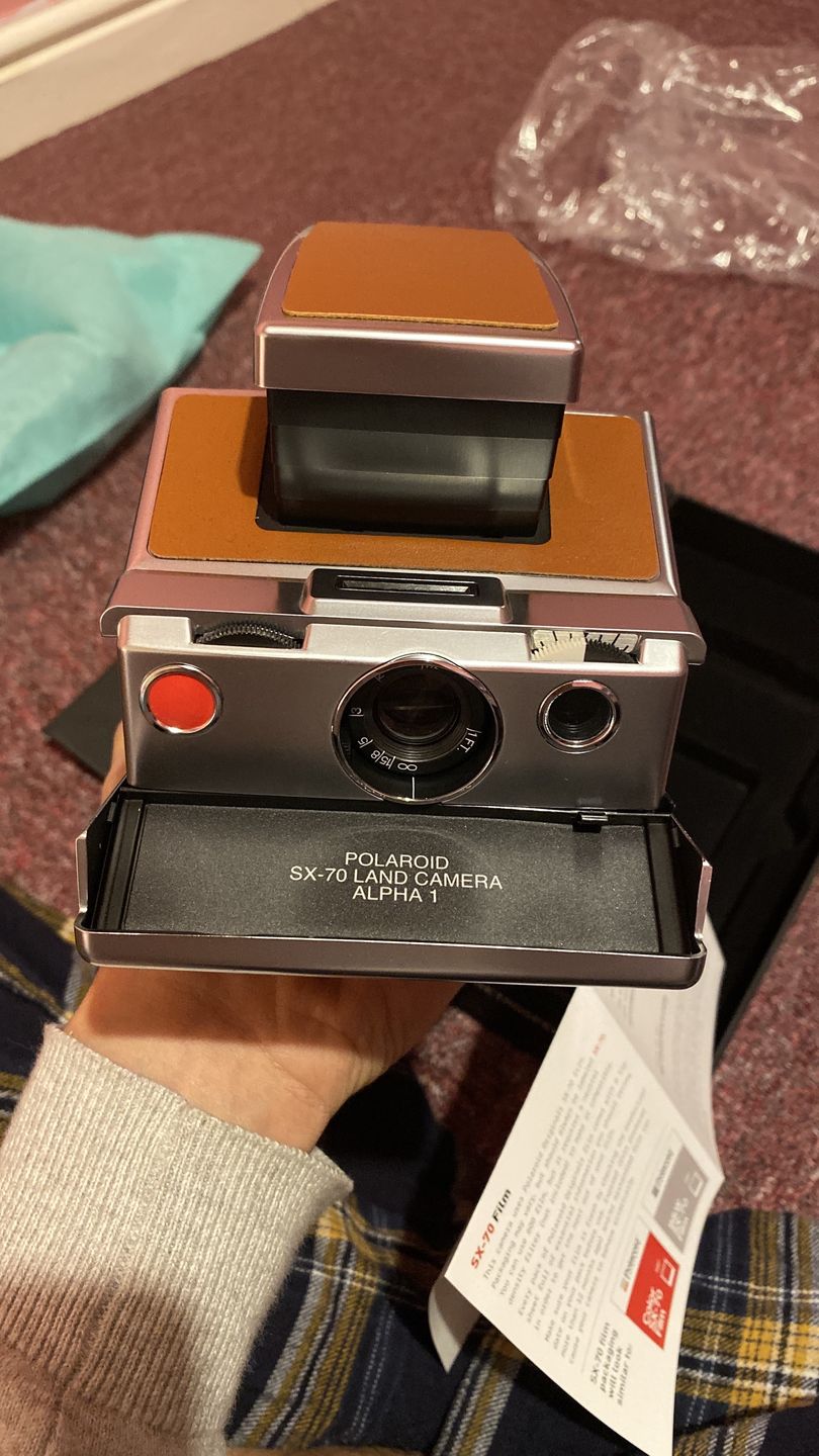 Customer photo review of Polaroid SX-70 Alpha 1 Chrome Folding Instant Film Camera