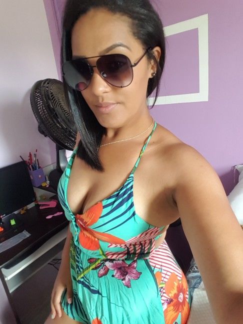 Customer photo review of Black Fade Shades