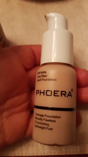 Larissa O. review of Base Phoera Matte 30mL Alta Cobertura