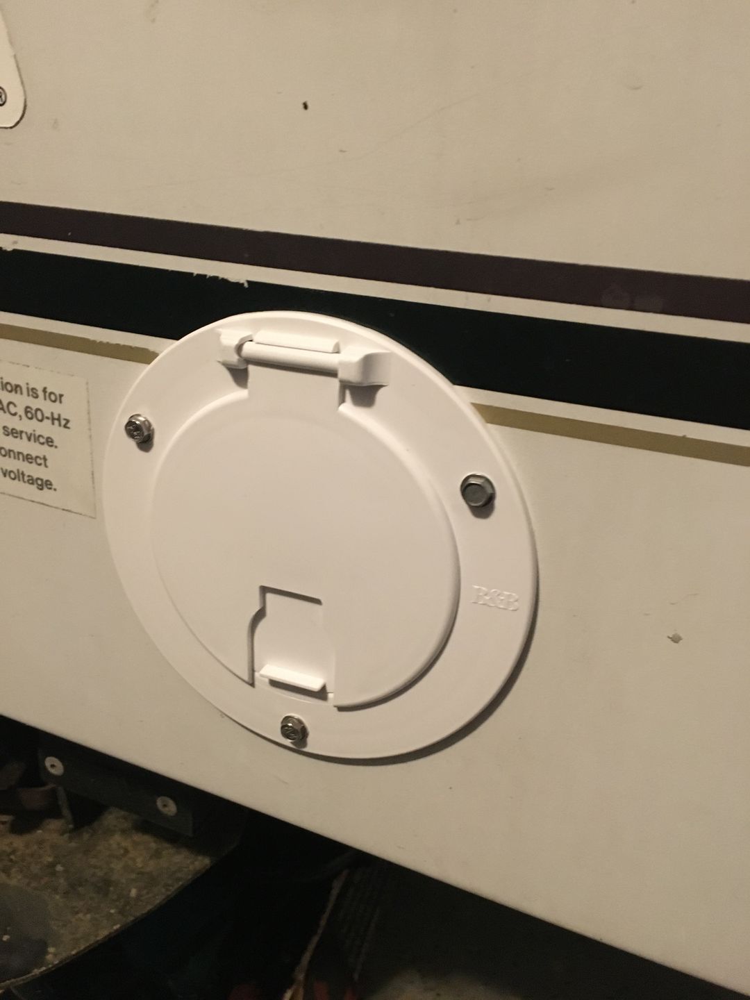 Customer photo review of Power Cord Hatch