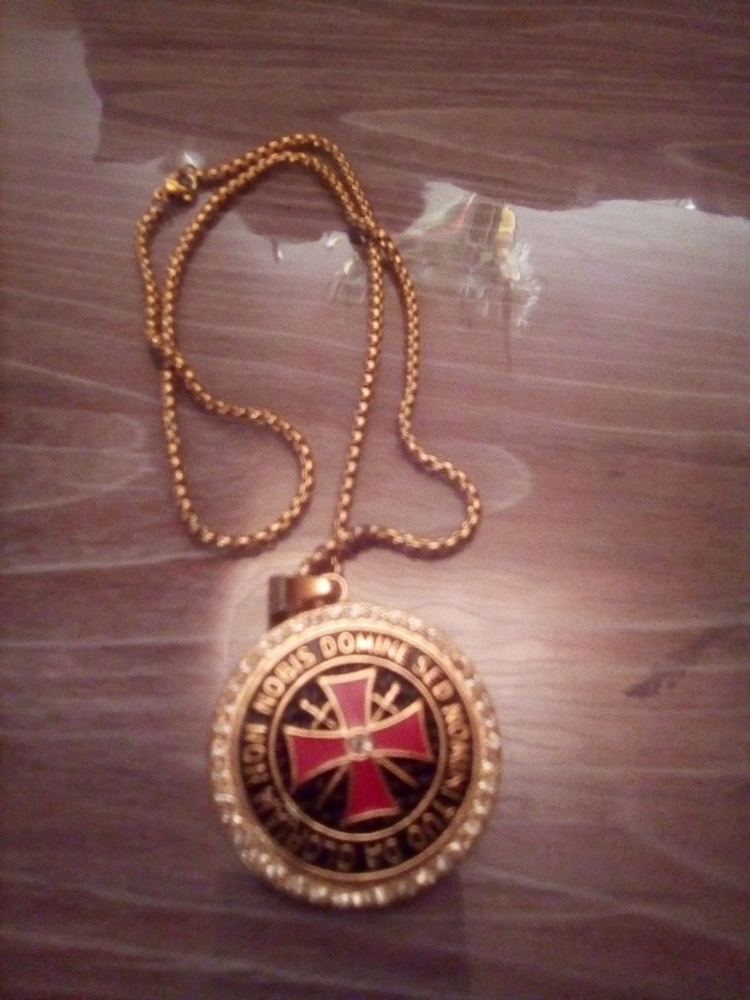 Customer photo review of Collier du Seigneur Templier