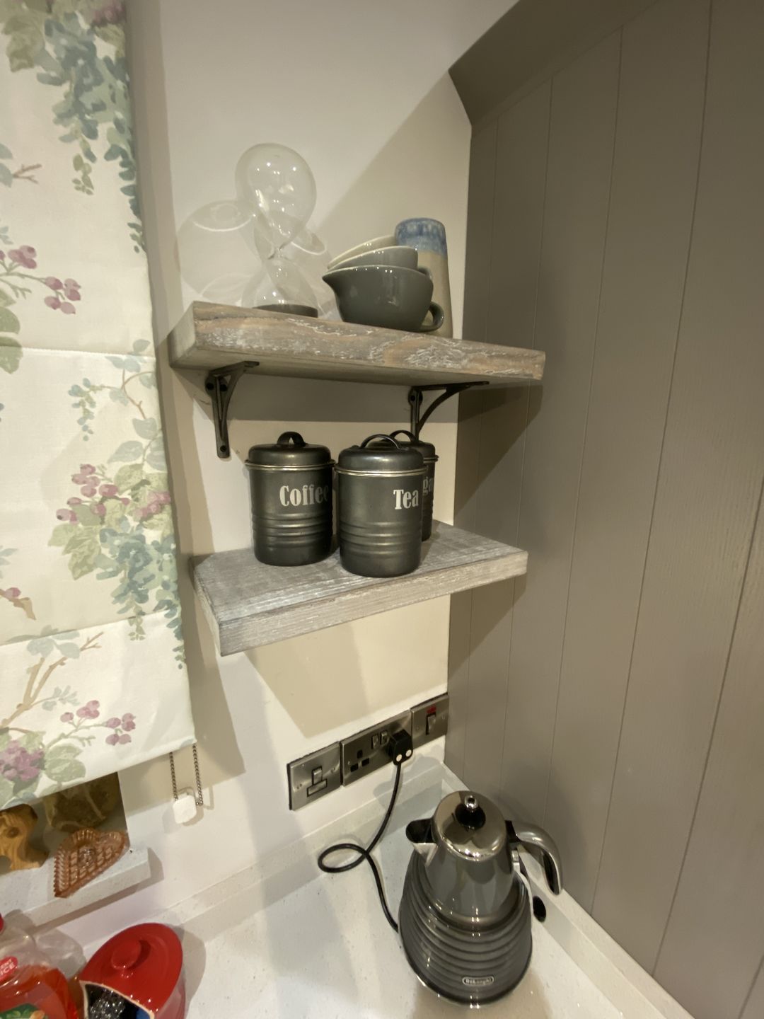 Customer photo review of 6 Inch Ironbridge Cast Iron Shelf Bracket