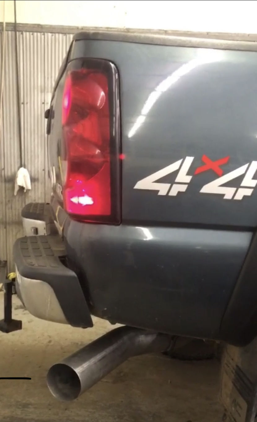 Customer photo review of 2001-2007 Duramax 5" Down Pipe Back Exhaust - No Muffler (S60200PLM)