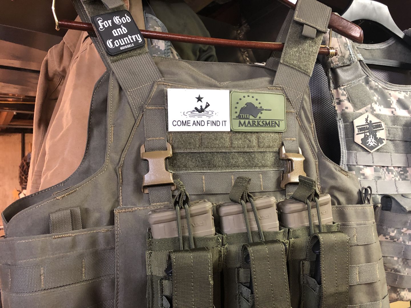 Customer photo review of Come And Find It Morale Patch (PVC)