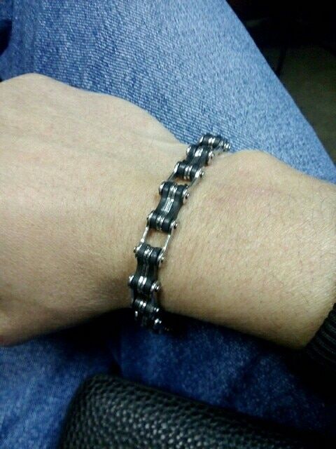Customer photo review of Cycolinks Classic Chain Bracelet