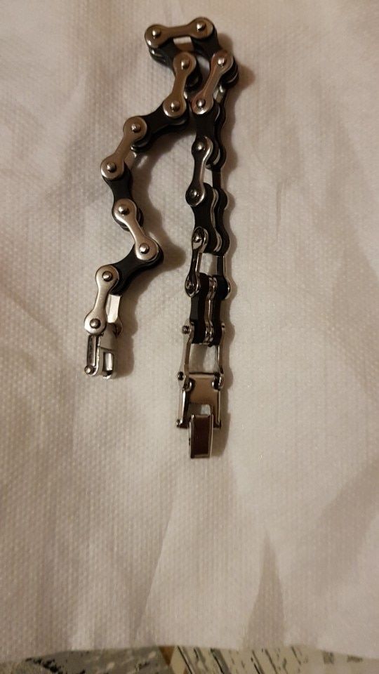 Customer photo review of Cycolinks Classic Chain Bracelet