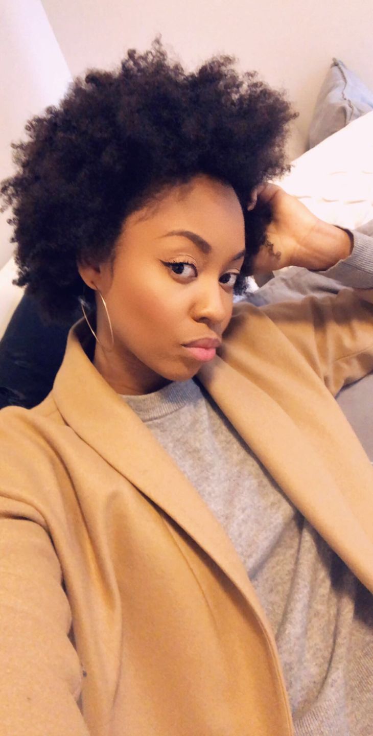 Customer photo review of Hair Growth Serum for Curly Hair with Organic Castor Oil for Strengthening and Vanilla Berry Fragrance