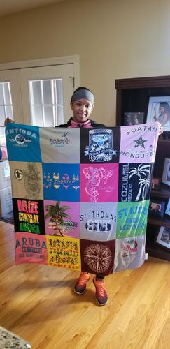 T-shirt quilt with travel, beaches themes by LaToya from SC