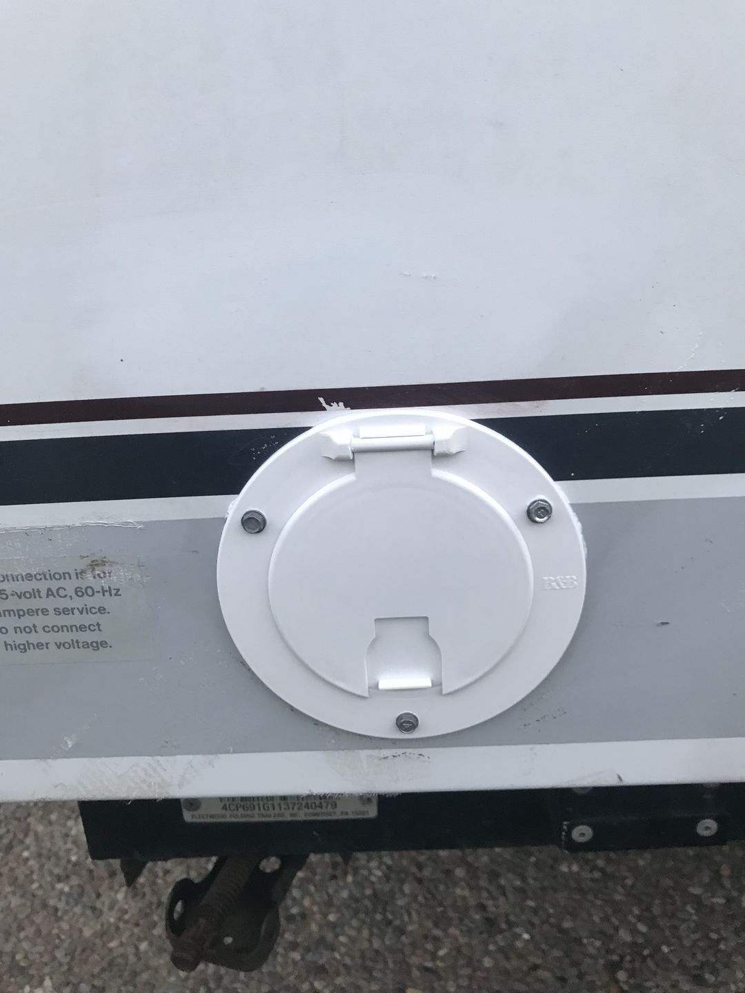 Customer photo review of Power Cord Hatch