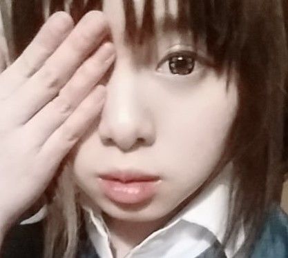 Customer photo review of Hana Grey