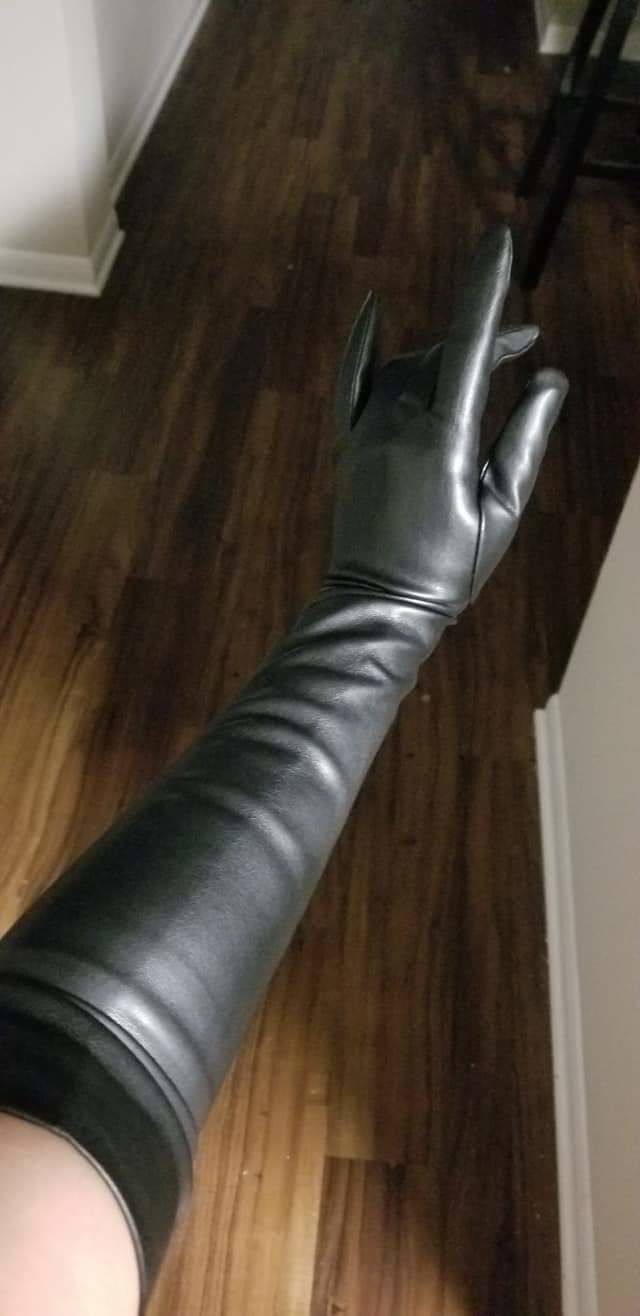 Customer photo review of Opera Gloves in Black Faux Leather