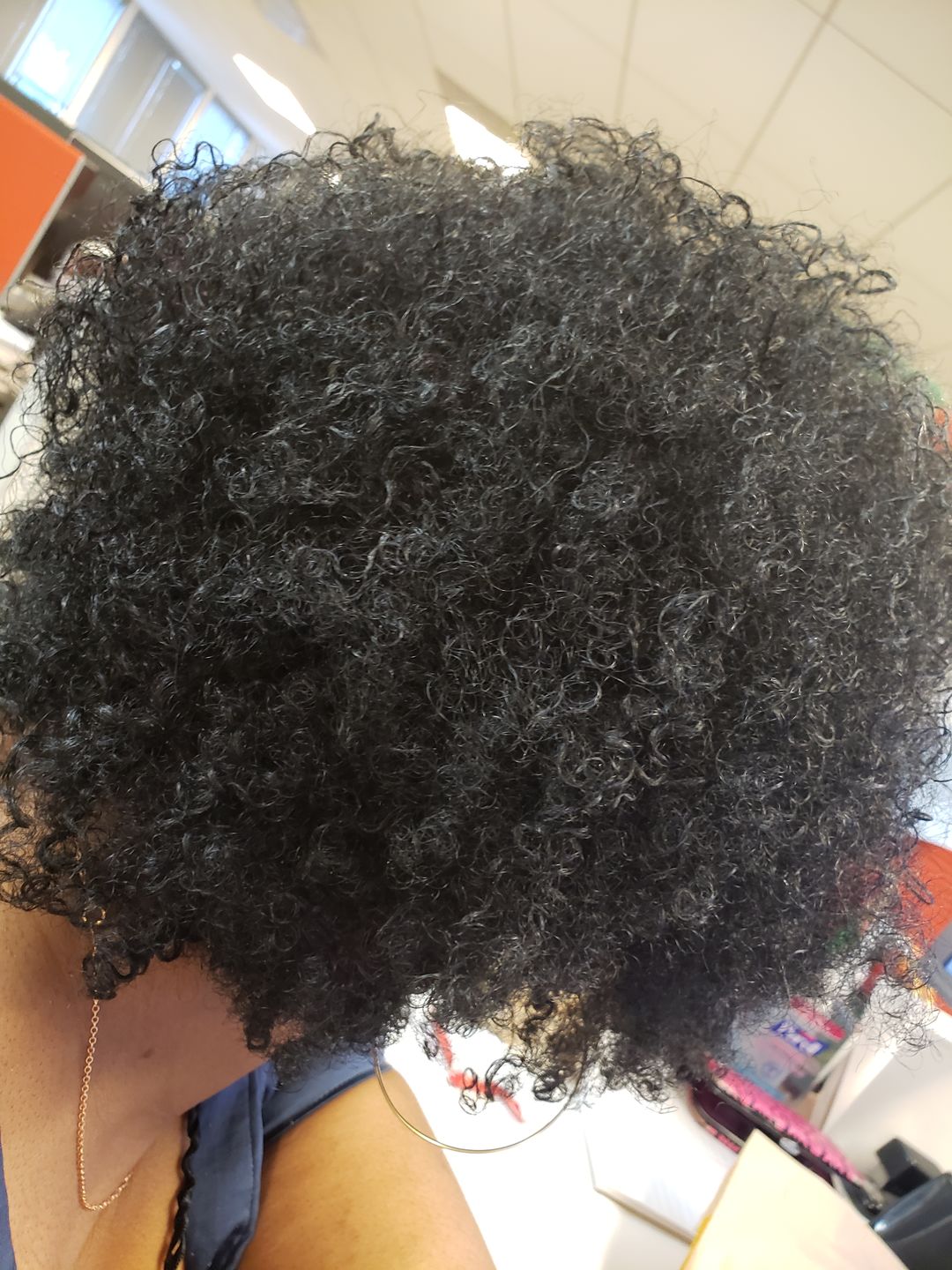 Customer photo review of Hair Growth Serum for Curly Hair with Organic Castor Oil for Strengthening and Vanilla Berry Fragrance