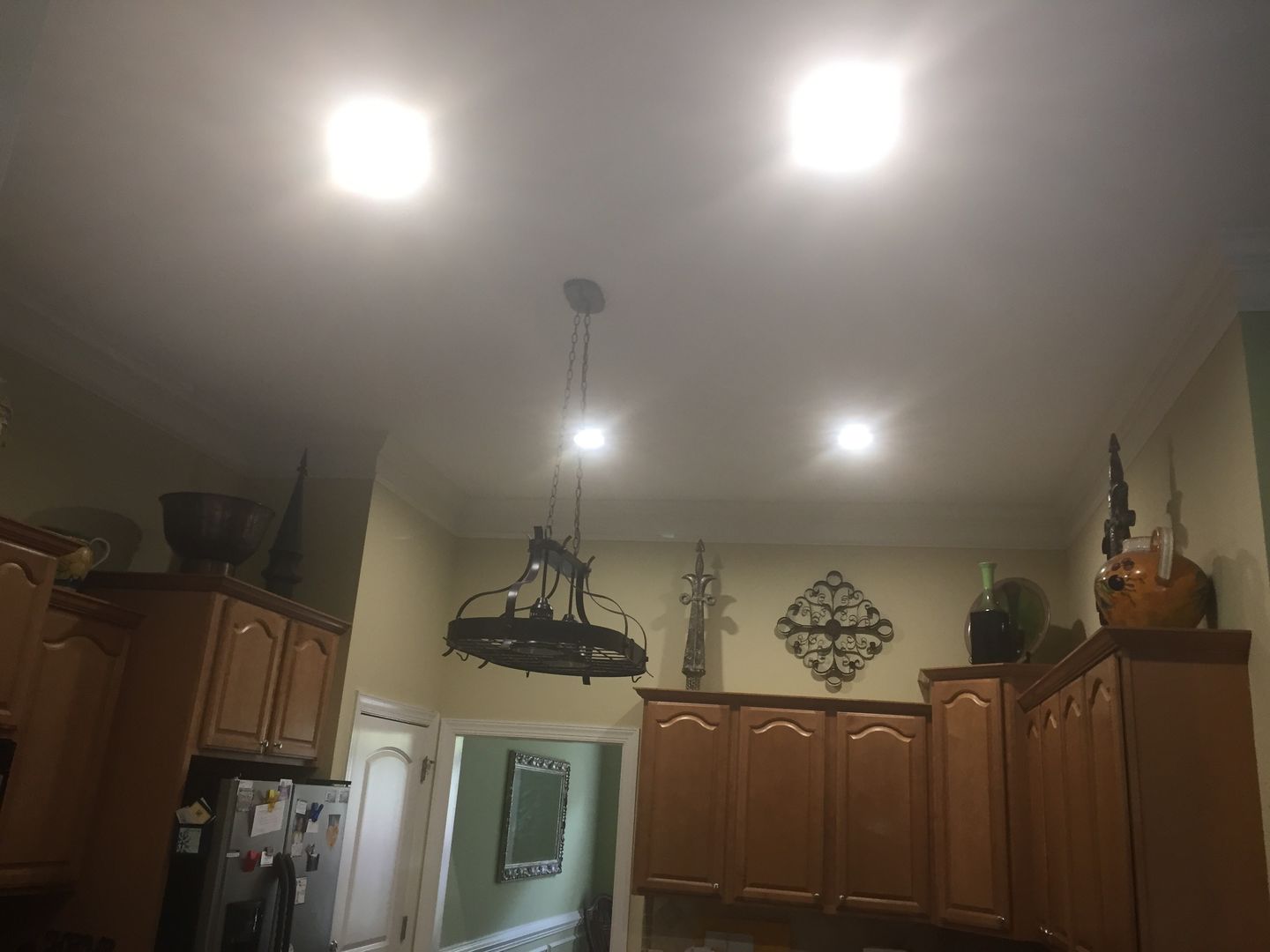 Customer photo review of 5/6-inch Dimmable LED Downlights / Can Lights, 1000 Lumens, Recessed Ceiling Light Fixture, 15W CRI90+