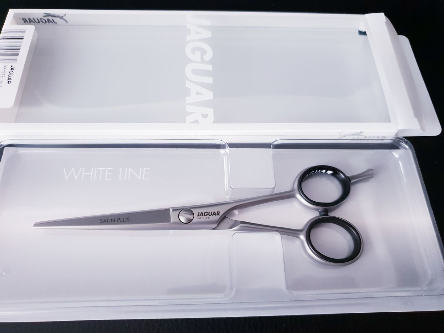 Customer photo review of Jaguar White Line Satin Plus Hairdressing Scissors