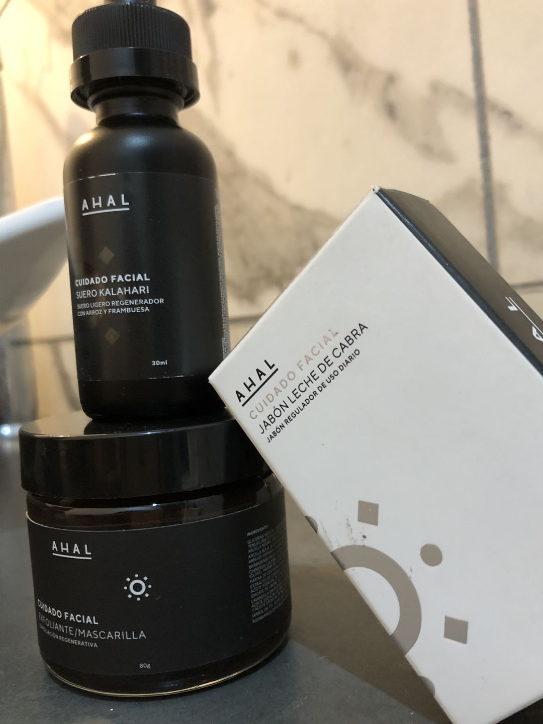 Customer photo review of Suero Humectante Facial con Kalahari