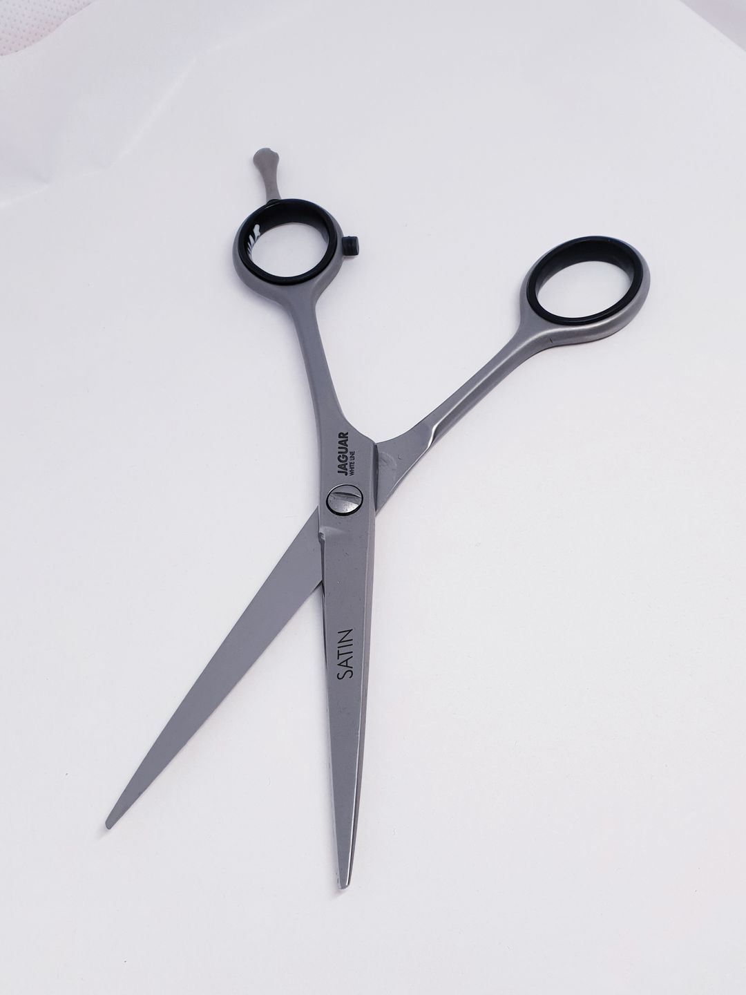 Customer photo review of Jaguar White Line Satin Plus Hairdressing Scissors
